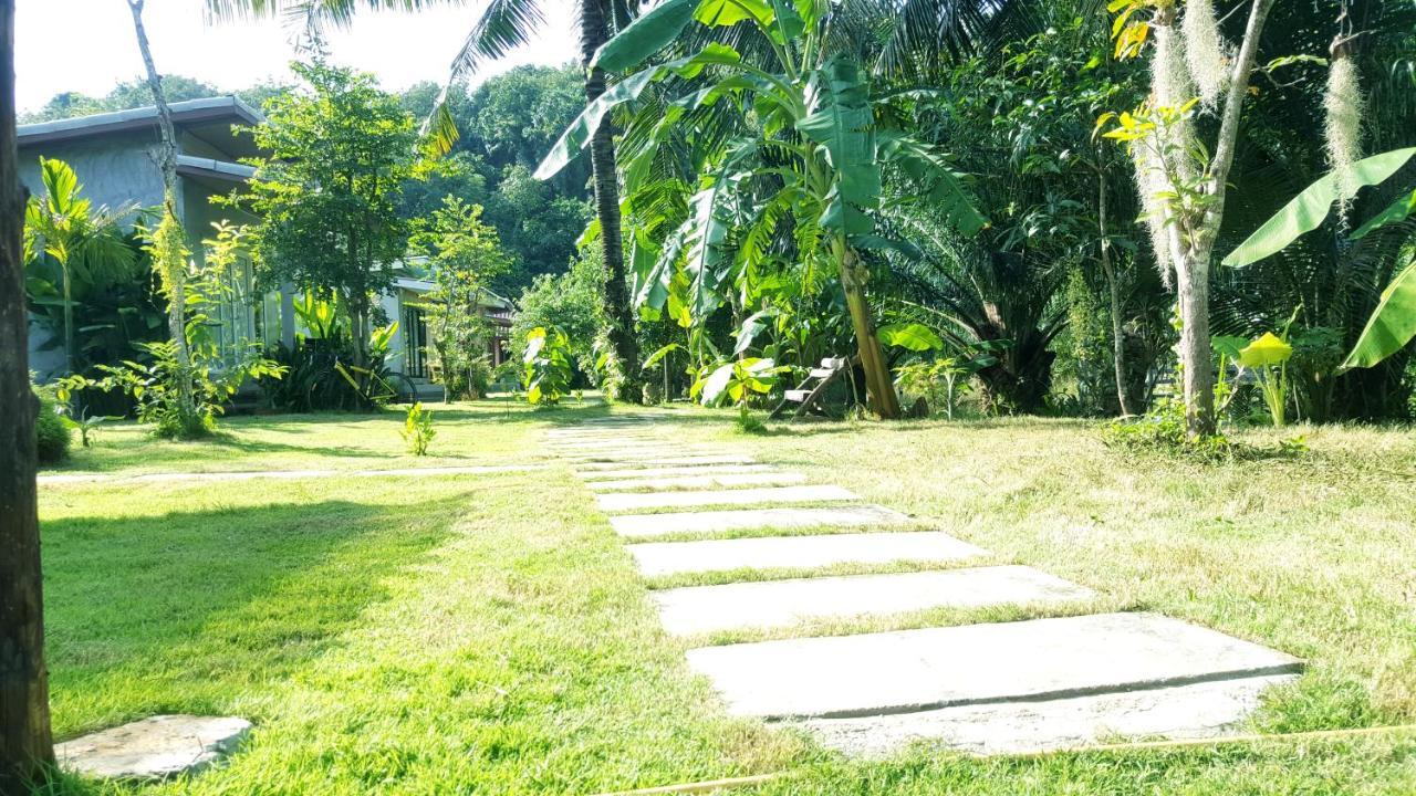 Home No.9 Koh Lanta Exterior photo